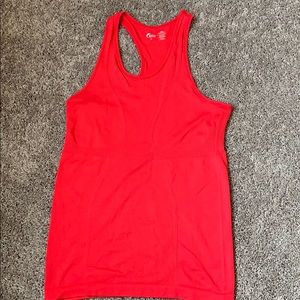 Zyia red copper charge tank. Medium